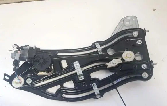 Sliding door window regulator with motor