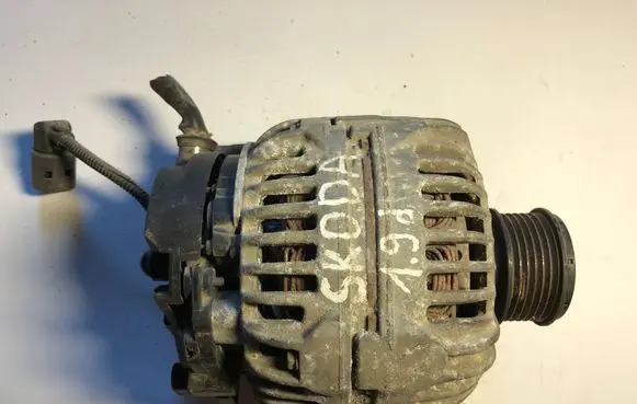 Skoda Octavia Mk2 (1Z) Generator/alternator 06F903023F 0124525091 0124525091806