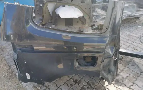 Volkswagen Sharan Rear arch 