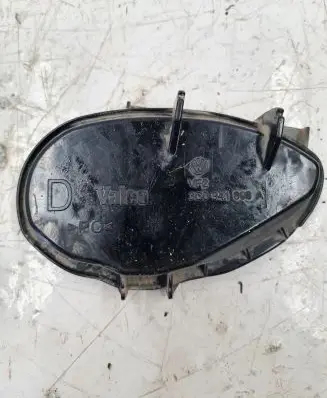 Volkswagen PASSAT B6 Headlight/headlamp dust cover