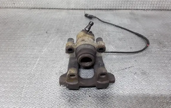 Mercedes-Benz GL X164 Rear brake caliper