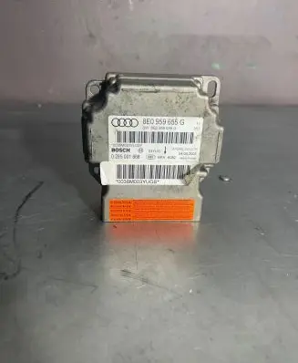 Audi A4 S4 B7 8E 8H Airbag control unit/module 8E0959655G 0285001668