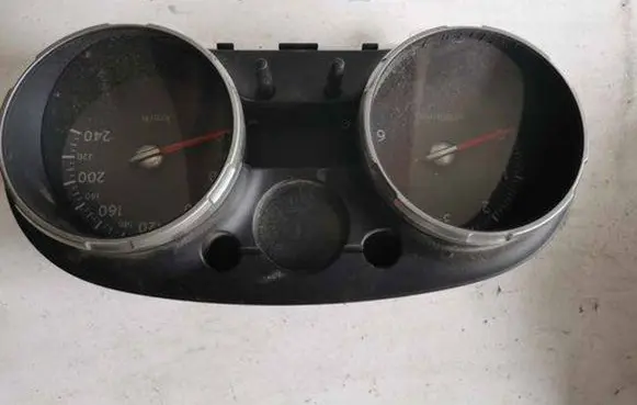 Nissan Qashqai Speedometer (instrument cluster) PPT30SAE
