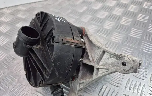 Mercedes-Benz C W204 Secondary air pump A0001406785 0580000041
