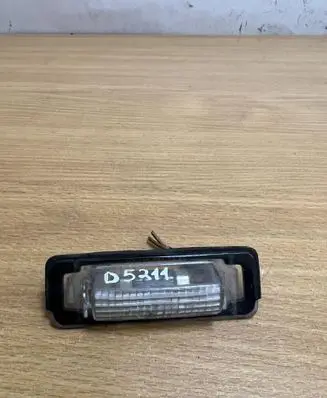 Mercedes-Benz C W202 Number plate light 2108200356 D5211