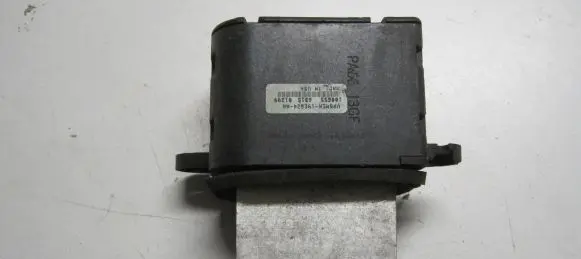 Nissan Pathfinder R51 Heater blower motor/fan resistor 19E624AA