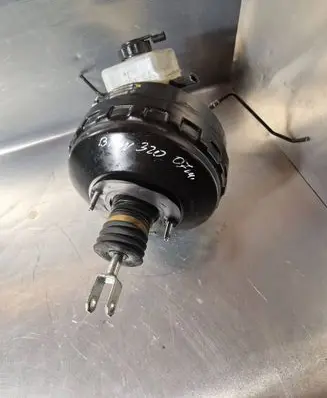 BMW 3 E90 E91 Brake booster 6764126 25220157103902 A227849500