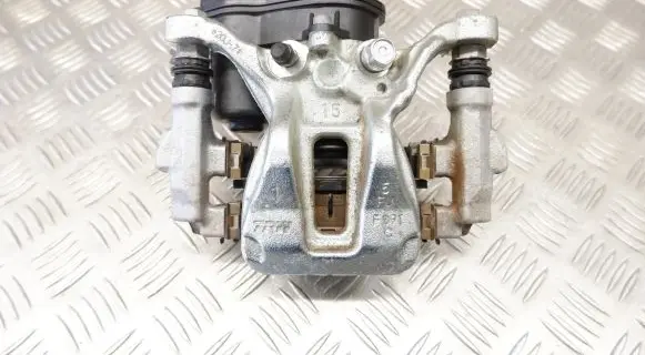 Toyota Corolla E210 E21 Rear brake caliper 4785002350 4782209100 46310F4011