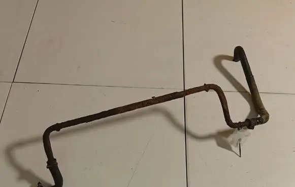 Volkswagen PASSAT B4 Turbo turbocharger oiling pipe/hose 