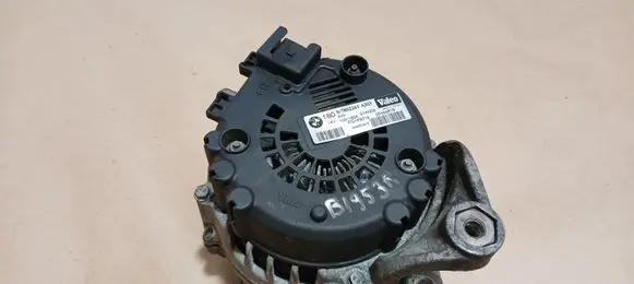 BMW 3 E90 E91 Generator/alternator 7802261