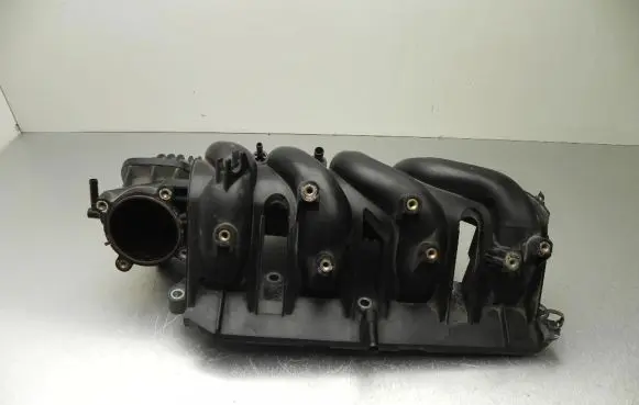 Nissan Juke I F15 Intake manifold 3Z16 VD9724