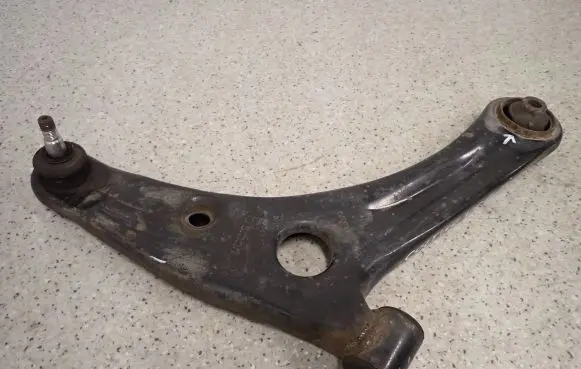 Mitsubishi Colt Rear suspension control arm 