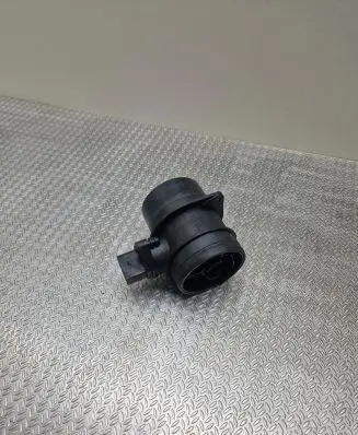 Audi A4 S4 B7 8E 8H Mass air flow meter 0281002461 074906461B