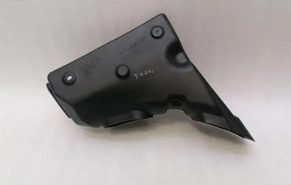 Chevrolet Corvette Air intake duct part 22905513