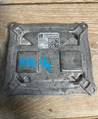 Volkswagen Touran I Engine mounting bracket ALS112C0