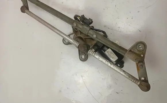 Opel Signum Front wiper linkage and motor