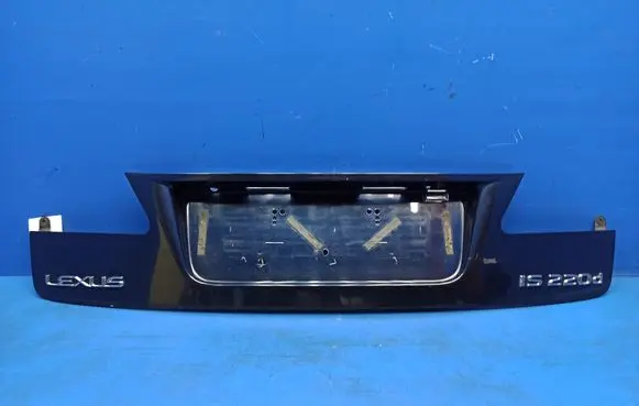 Lexus IS 220D-250-350 Tailgate trim 7680153030 7680153040