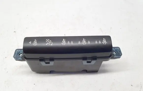 Nissan Qashqai Screen/display/small screen nr9404