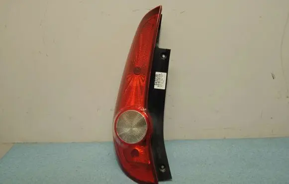 Opel Agila B Rear/tail lights