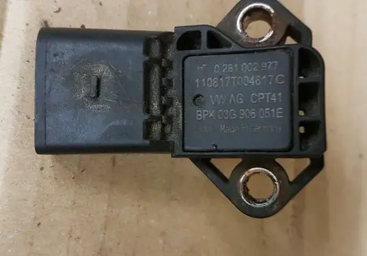 Volkswagen Transporter - Caravelle T6 Air pressure sensor 03G906051E 0261002977