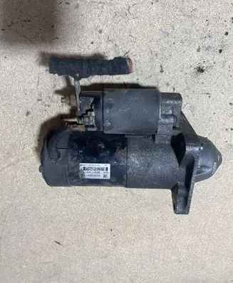 Opel Insignia A Starter motor 55353857