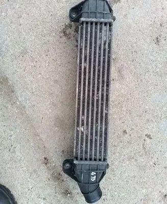 Ford Mondeo Mk III Intercooler radiator 868963A