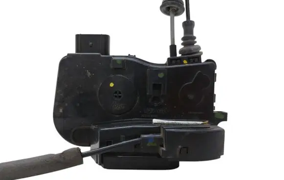 Hyundai Sonata Rear door lock 814203S000 A045035