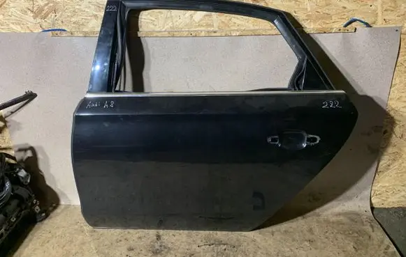 Audi A8 S8 D4 4H Rear door 4H4833311