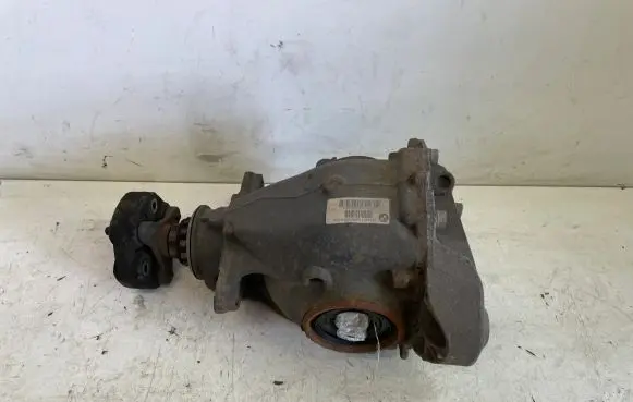 BMW 4 F36 Gran coupe Rear differential 7544873