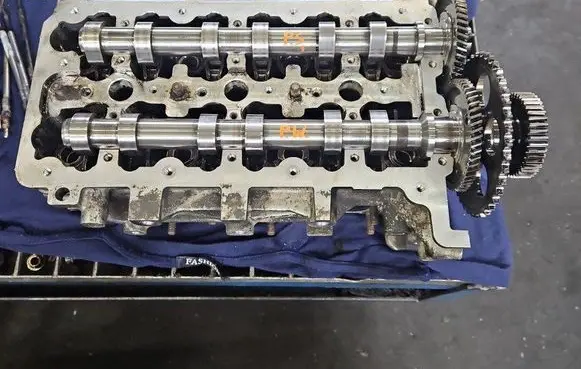 Jeep Grand Cherokee Engine head 90352072F IMPRK1506386