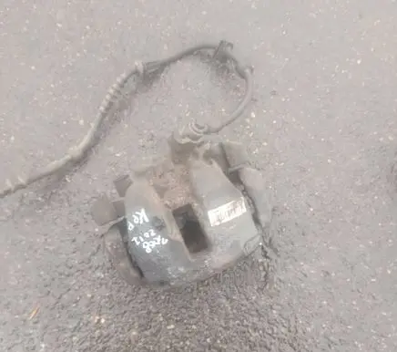 Peugeot 3008 II Front brake caliper