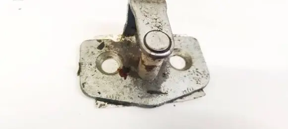 Opel Astra G Front door lock loop/hook striker 