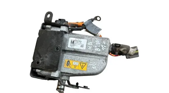 Mercedes-Benz B W246 W242 Electric battery heater 104104903F 54432611 0010DTEUS2