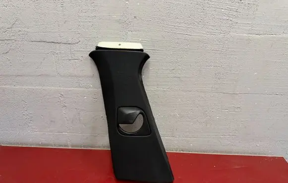 BMW X3 G01 (B) pillar trim (top) 8072813