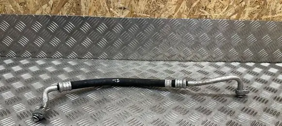 Toyota RAV 4 (XA40) Air conditioning (A/C) pipe/hose