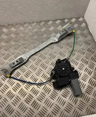 Opel Corsa D Front door window regulator with motor 5000577 3P1052F 72017003
