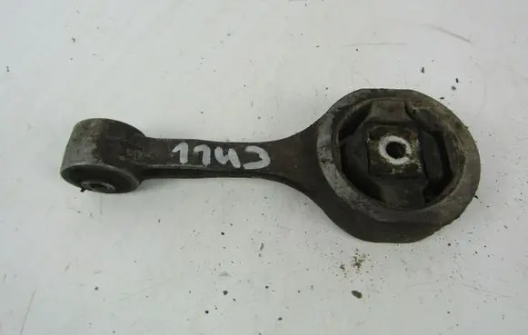 Skoda Fabia Mk1 (6Y) Gearbox mounting bracket 