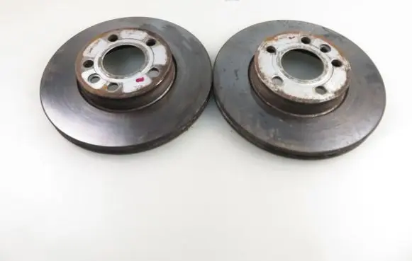Seat Alhambra (Mk1) Front brake disc
