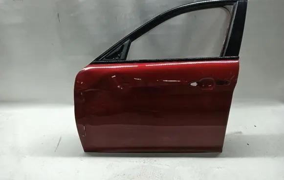 Alfa Romeo Giulia Front door 896DF21-1788