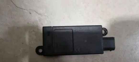 Mercedes-Benz C W205 Keyless (KESSY) go control unit/module A2179057001