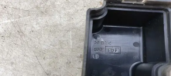 Mitsubishi Pajero Fuse box cover NOCODE