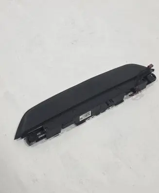 BMW 5 G60 Third/center stoplight 5A0233914