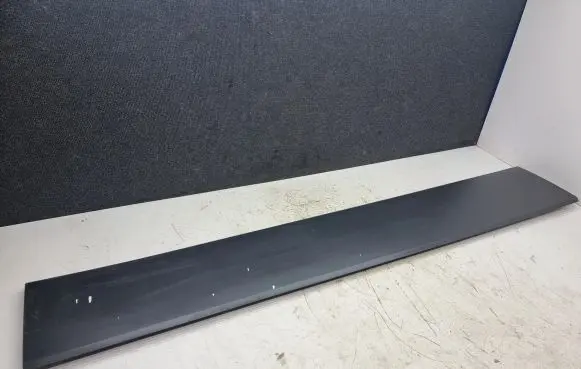 Man TGE 1gen Sliding door trim (molding) 7C0853518A