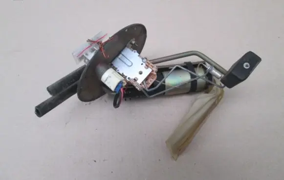 Mazda 323 F In-tank fuel pump