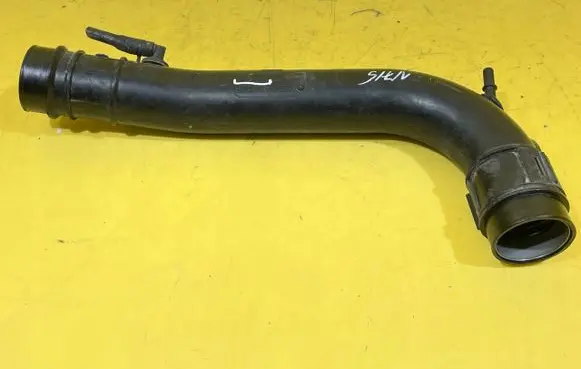 Ford Focus Coolant pipe/hose 6C784