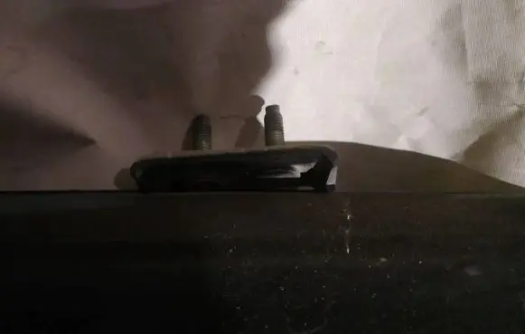 Volvo V50 Tailgate/trunk/boot hinge