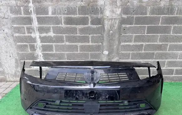 Opel Astra L Front bumper 