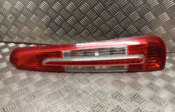 Ford Focus C-MAX Rear/tail lights