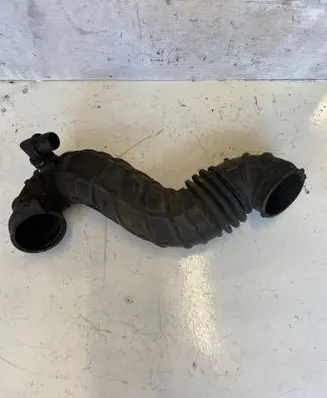 Audi A6 S6 C4 4A Air intake hose/pipe 4A0145747