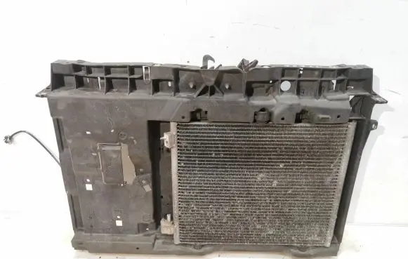 Peugeot 207 CC Radiator support slam panel 9682586580 854389